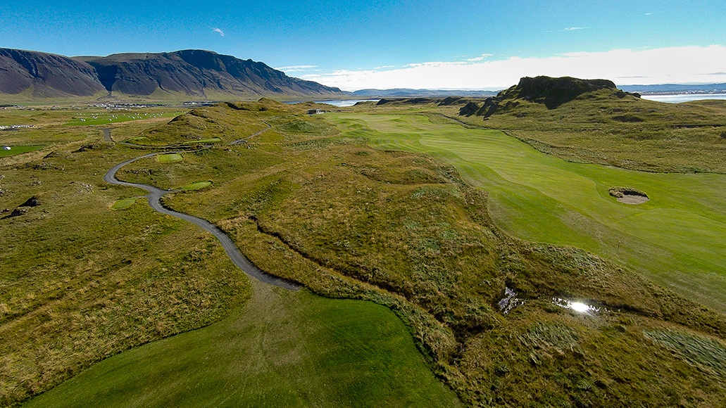 golfing in Iceland nature